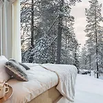 Arctic Treehouse 5* Rovaniemi