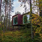 Arctic Treehouse Hotel