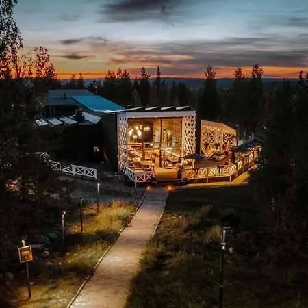 Hotel Arctic Treehouse