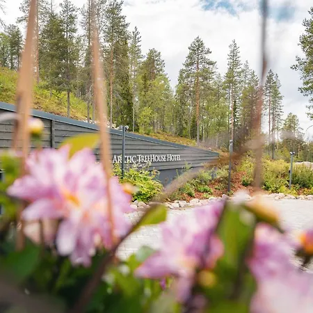 Arctic Treehouse Hotel Rovaniemi