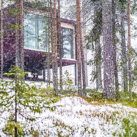 Arctic Treehouse Ροβανιέμι