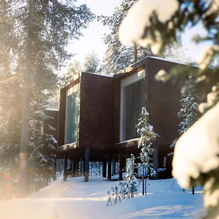 Arctic Treehouse Ροβανιέμι