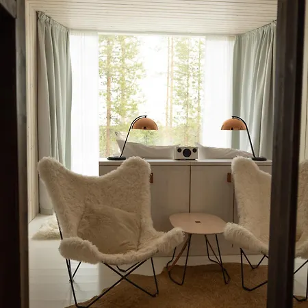 Arctic Treehouse Hotel