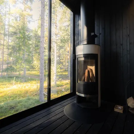 فندق Arctic Treehouse روفانييمي