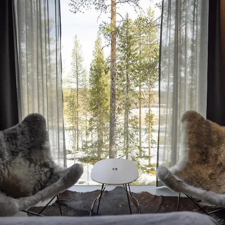 Hotel Arctic Treehouse