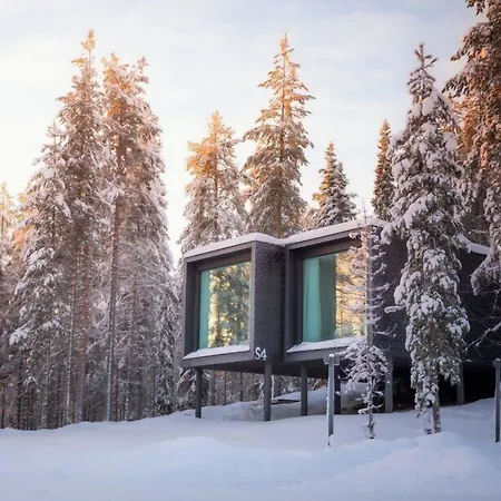 Arctic Treehouse Hotel Rovaniemi