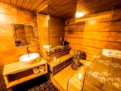 Ξενοδοχείο Arctic Treehouse