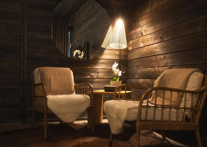 Hotel Arctic Treehouse 5*