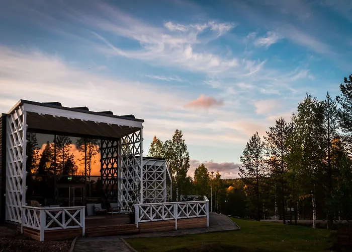 Hotel Arctic Treehouse