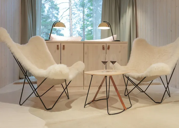 Arctic Treehouse Hotel