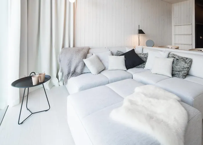 Arctic Treehouse فندق 5*